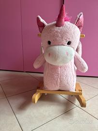 Unicorno dondolo in peluche Max & Sax poltroncina