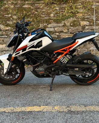 KTM 125 Duke ABS