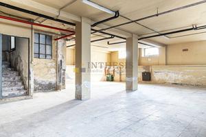 Immobile di 228 m² con 3 locali a Sesto San Giovan