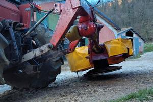 Falciatrice condizionatrice