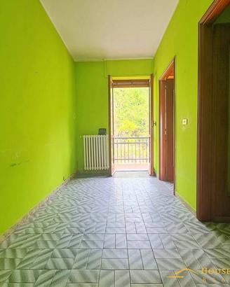 Appartamento di 170 m² con più di 5 locali a Monfo