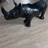 Rinoceronte in vetroresina
