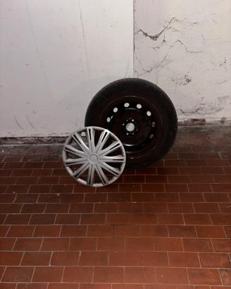 Set 4 Ruote Complete Lancia Musa 2004