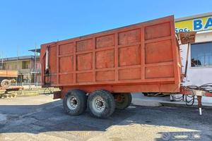 Dumper Valzelli 2 assi- portata freni ad aria 140q