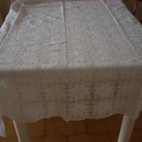 Tovaglia a uncinetto