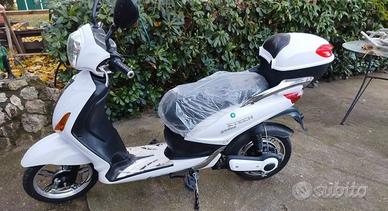 Scooter elettrico ebike Ztech