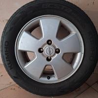Ruote estive con cerchione in lega opel corsa
