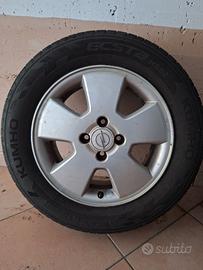 Ruote estive con cerchione in lega opel corsa