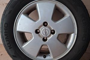 Ruote estive con cerchione in lega opel corsa