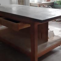 Banco di lavoro in legno