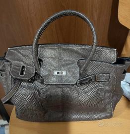 Borsa modello Birkin