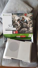 Xbox one 1tb con joystick