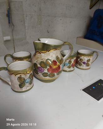 brocca e 5 tazze da vino