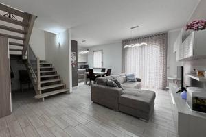 Villetta a schiera di 134 m² con più di 5 locali e