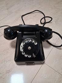 Telefono in bachelite