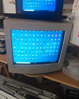 Monitor CRT Nec