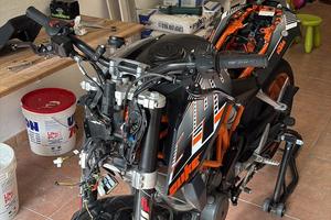 Smembro KTM duke 390 2015