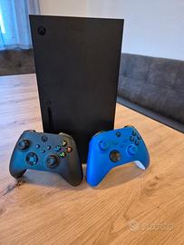Xbox Series X 1TB + 2 Controller + Batteria
