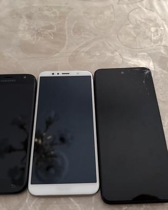 Lotto cellulari per ricambi