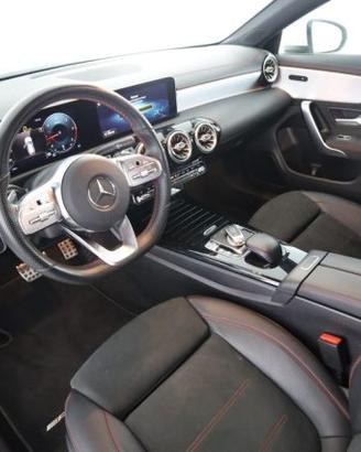 MERCEDES-BENZ CLA sse 200 d Automatic Shooting