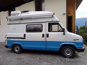 CAMPER FURGONATO