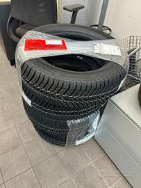 MICHELIN CROSS CLIMATE 3 205 / 60 R16 NUOVE!!