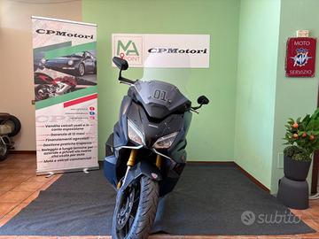 Honda Forza 750 style