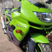kawasaki Ninja ZX9R FMI