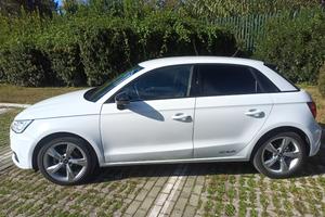 AUDI A1 TDI CV90 SPORT NAVI-SENSORI-FARI A LED