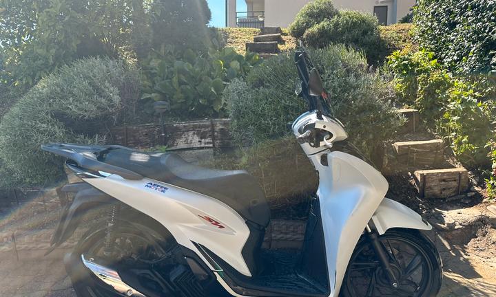 Honda sh 125 2022 sport