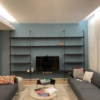 Libreria a spalliera Bonaldo Roll grigio scuro