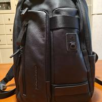 Piquadro borsa/zaino in pelle nera