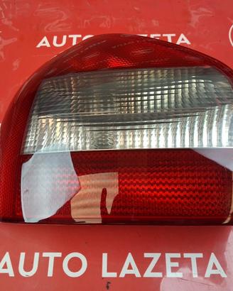 FANALE POSTERIORE SINISTRO Audi A3 8L Codice 8L094