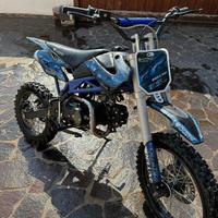 Pit bike 125