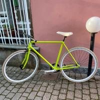 Bici scatto fisso