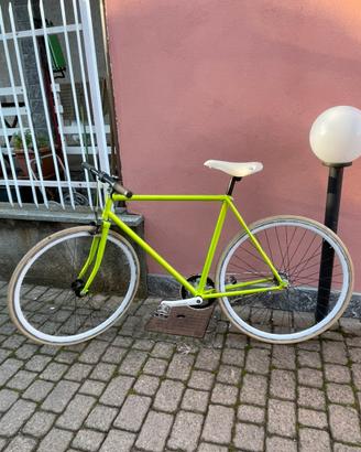 Bici scatto fisso