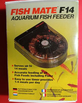 Dosatore mangime automatico per acquario