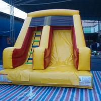 Scivolo Gonfiabile per ludoteche e parchi giochi