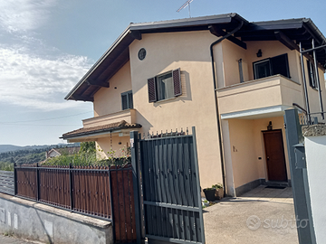 Villetta Bifamiliare