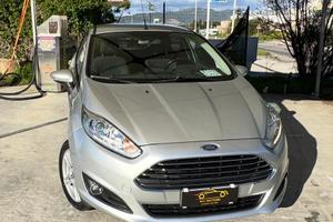 Ford fiesta 1.5 DIESEL 75 CV DA VETRINA!!