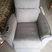 POLTRONA RELAX ALZAPERSONA MASSAGGIANTE E RECLINAB