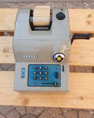 calcolatrice olivetti summa 15