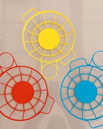 PORTAPIATTI/BICCHIERI in PLASTICA