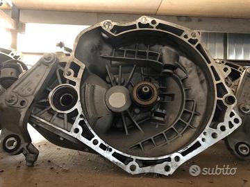 Cambio Opel astra 1.4 benzina 5 marce - A14XER