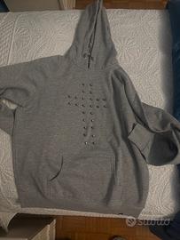 Felpa J color con borchie tg L