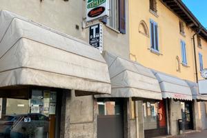 BAR CON LICENZA TABACCHI e LOTTO