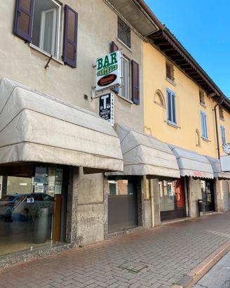 BAR CON LICENZA TABACCHI e LOTTO