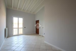 3 LOCALI A MONTIRONE