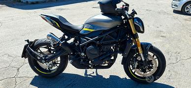 Benelli 752S 2024 - 890 km - Pari al nuovo