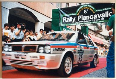 FOTO 1987 8° RALLY INTERN PIANCAVALLO Lancia